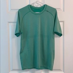 Lululemon Metal Vent Tech short sleeve shirt